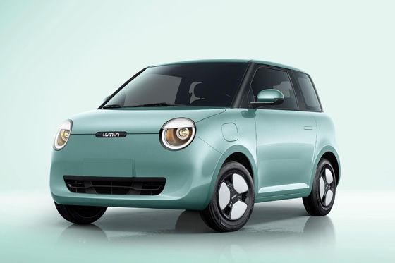 Piccole automobili elettriche della berlina dei veicoli elettrici 155KM New Energy di Changan Lumin