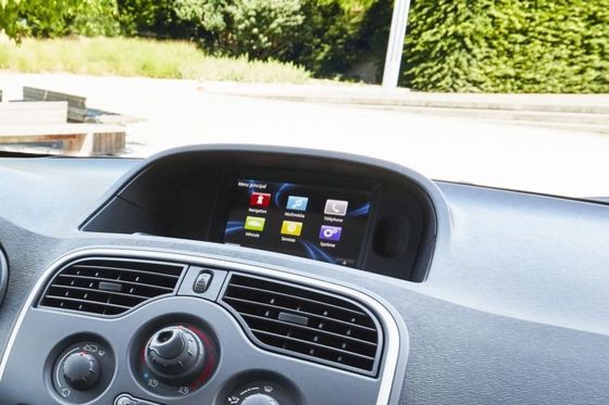 2 Seater Van con il migliore prezzo a Renault Kangoo e confortable alle caratteristiche, alla distanza in miglia, alla disposizione dei posti a sedere ed alla prestazione di motore