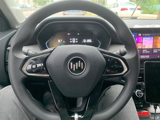 Automobile elettrica multicolore del veicolo elettrico puro 170km/h New Energy di Weima E5