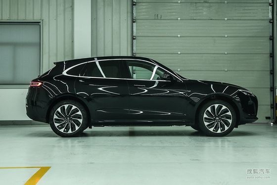 La ruota di AITO M5 4 guida la mano sinistra 210km/h delle automobili elettriche per gli adulti