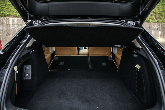 La ruota di AITO M5 4 guida la mano sinistra 210km/h delle automobili elettriche per gli adulti