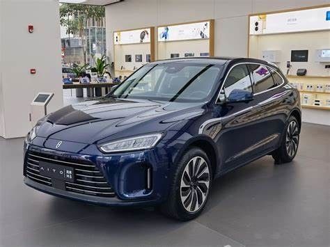 Spazio veloce medio RWD AITO M5 200km/h delle automobili elettriche della tassa di dimensione 0.5h grande