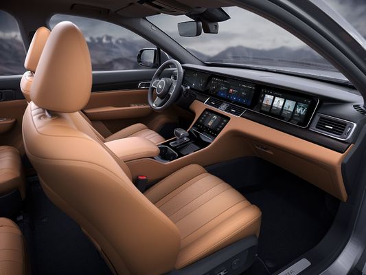 220km/h tappano in SUV ibrido 700Km che la gamma quattro scherma sei automobili elettriche di Seater