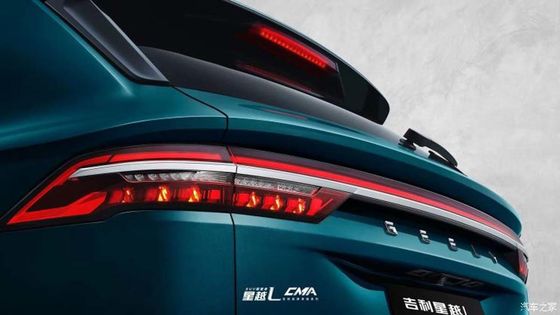 Geely Xingyue L veicoli elettrici PHEV AWD di SUV ha lasciato ad azionamento l'automobile elettrica 215km/h
