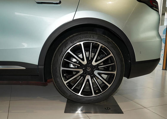 Veicoli elettrici ad alta velocità automobilistici SUV New Energy Lingpao C11 per gli adulti