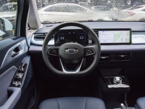 La piccola geometria amichevole E 320km di Geely delle automobili elettriche di SUV ECO 401km 5 porte 5 Seaters