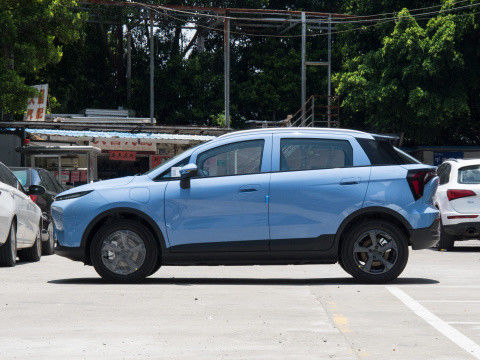 La piccola geometria amichevole E 320km di Geely delle automobili elettriche di SUV ECO 401km 5 porte 5 Seaters