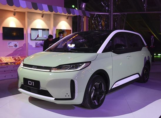 130km/h veicoli elettrici elettrici medi intelligenti di quattro ruote motrici delle automobili BYD D1