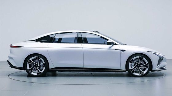 Veicoli elettrici delle automobili elettriche 615km New Energy di rendimento elevato di ZHIJI L7