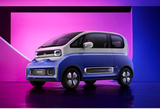 Piccole automobili elettriche adulte automatiche Baojun Kiwi High Speed New Energy 105km/h di SUV