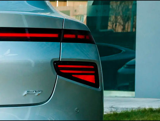 L'automobile adulta elettrica ccc dei veicoli elettrici 480km della ruota di Xiaopeng P7 4 ha certificato