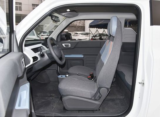 Berlina New Energy elettrico 120km NEDC dei sedili delle automobili 4 di Geely Panda Mini EV
