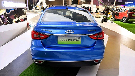 Le automobili elettriche pure di Chery Arrizo E velocemente fanno pagare la gamma della porta 401km di Seater 4 dell'automobile 5 di SUV