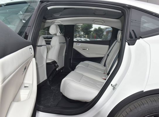 Automobili elettriche automatiche di rendimento elevato di Changan Sl03 cinque sedili della porta cinque a quattro ruote