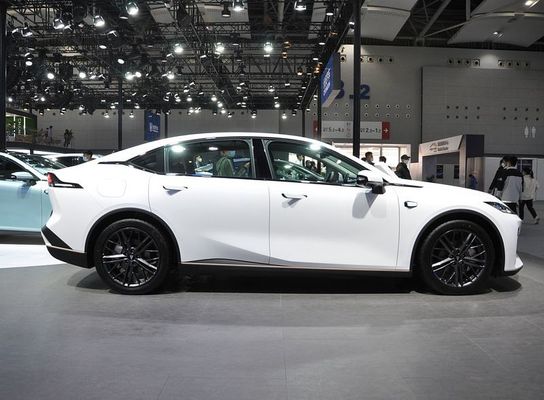 Automobili elettriche automatiche di rendimento elevato di Changan Sl03 cinque sedili della porta cinque a quattro ruote