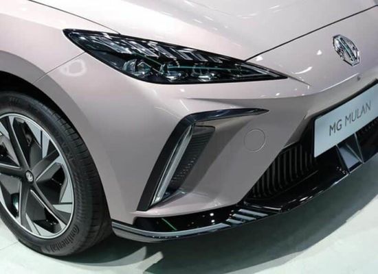 Automobilistico elettrico di lusso elettrico medio delle automobili 425km di MG MULAN nuovo