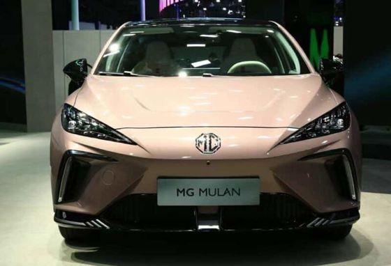 Automobilistico elettrico di lusso elettrico medio delle automobili 425km di MG MULAN nuovo