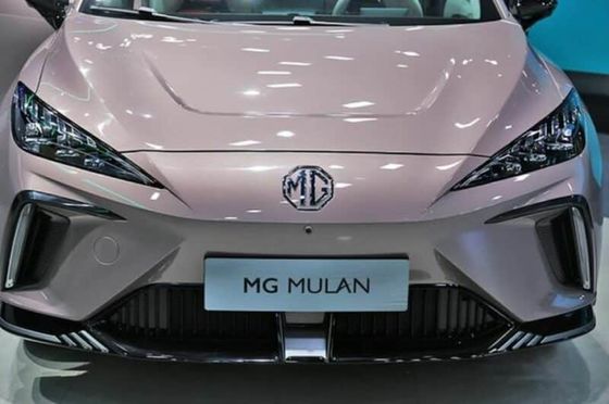 Automobilistico elettrico di lusso elettrico medio delle automobili 425km di MG MULAN nuovo