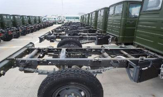 camion diesel a quattro ruote dei veicoli NJ2045SFA5G IVECO di Off Road della seconda mano 95km/H