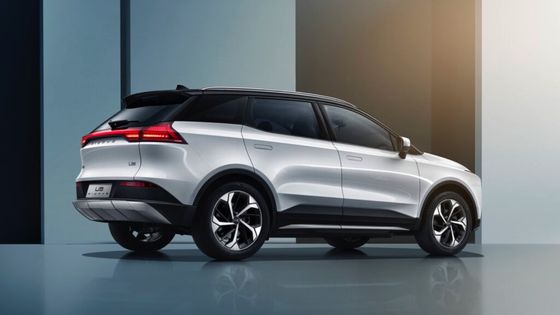 automobili elettriche pure AIWAYS U5 della lunga autonomia di 403km con velocità 160Km/H