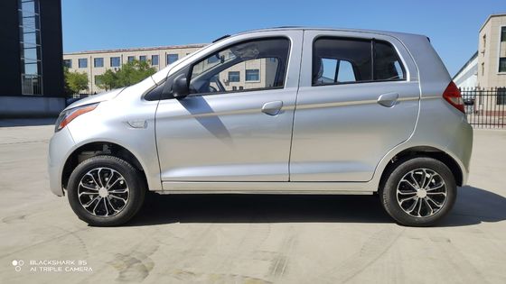 5 posti 4 porte RHD Electric Car 2023 New Energy Car Blaval Different Range disponibile