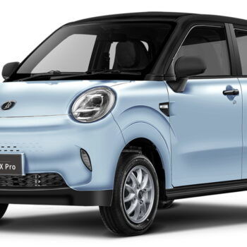 Eccellente interno ricco di configurazione e design di moda a Lingbao Box EV New Car