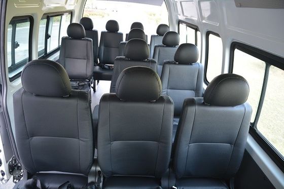 Comodo autobus a benzina con 15 posti RHD a 130 km/h