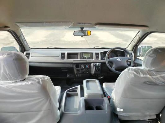 Comodo autobus a benzina con 15 posti RHD a 130 km/h