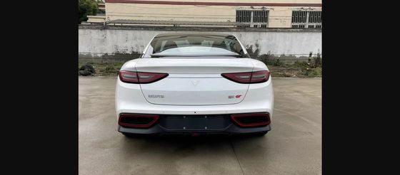 64.27kwh Veicoli a batteria @NEZHA GT 560km Range Risparmio energetico 2 porte 4 posti Hardtop Sport Car