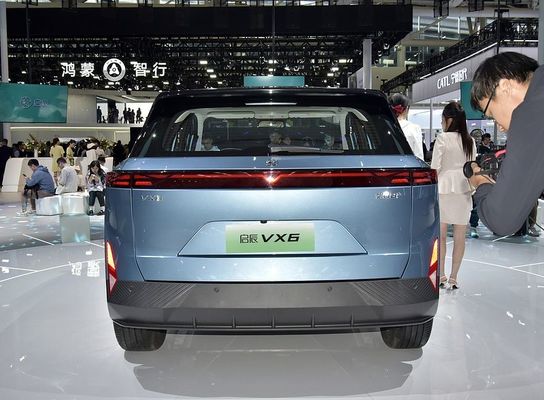 Venucia VX6 SUV completamente elettrico con batteria Luban auto-sviluppata A gamma di 520 km Max velocità 165 km/h