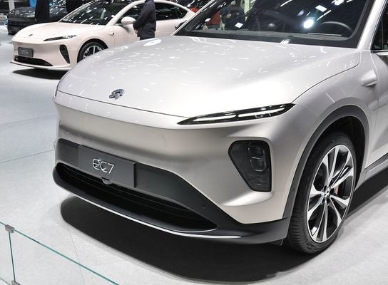 SUV At NIO EC7 75kWh Auto elettrica con motore che fornisce 480 kW