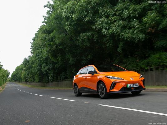 New Energy 2024 più caldo veicolo elettrico puroMG4 EV con 250N.m Torque Max. 986l Extra Large Trunk Space