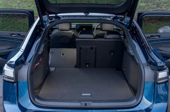 Volkswagen ID 7 Nuovo veicolo di ingegneria con 155max velocità 204 PS potenza