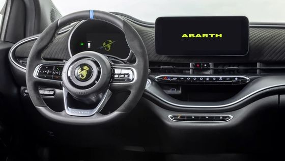 Carina e sportiva all'Abarth 500e Hot Hatchback Automobile elettrica divertente come la benzina 152P.S Potenza del motore