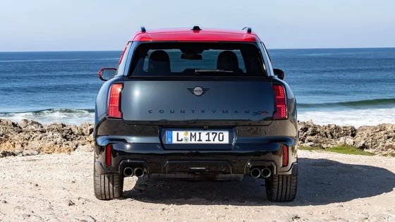 2024 Auto elettrica pura Mini Cooper Countryman E SUV di famiglia con forma a scatola 462km di autonomia con 150km di potenza del motore