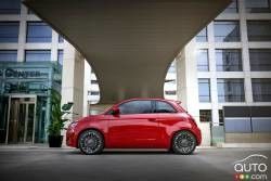 2024 FIAT 500e FWD Mini auto elettriche batteria da 42kwh con velocità massima di 94mph