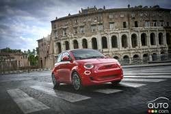 2024 FIAT 500e FWD Mini auto elettriche batteria da 42kwh con velocità massima di 94mph