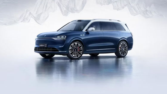 AITO M9-un SUV elettrico di lusso e dotato di tecnologia con interno ispirato allo smartphone, opzioni dual powertrain