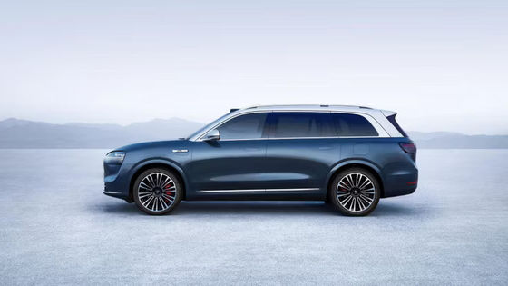 AITO M9-un SUV elettrico di lusso e dotato di tecnologia con interno ispirato allo smartphone, opzioni dual powertrain