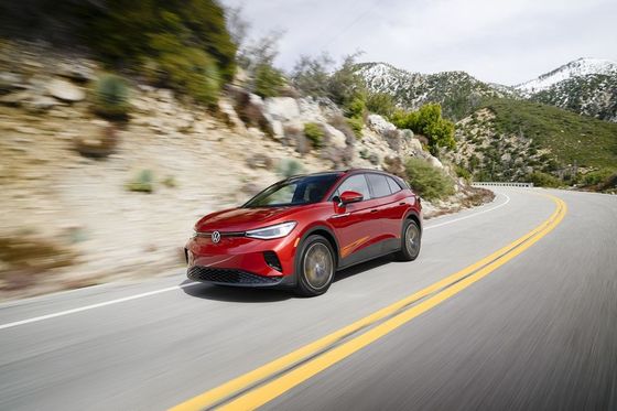 201P.s potenza RWD fino a 290miles EPA gamma a 2024 Volkswagen ID4 auto elettriche pure