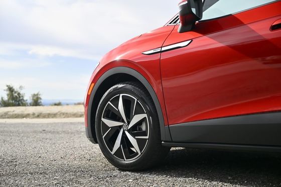 201P.s potenza RWD fino a 290miles EPA gamma a 2024 Volkswagen ID4 auto elettriche pure