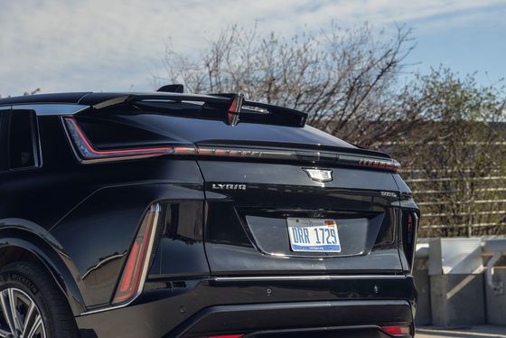 2024 Cadillac Lyriq 308 miglia di autonomia in una cabina molto più elegante NEW ENERGY LUXURY Sedan