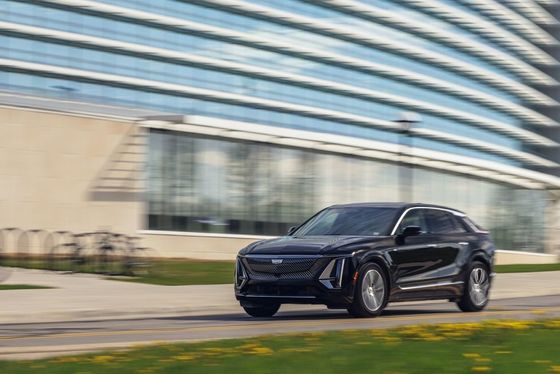 2024 Cadillac Lyriq 308 miglia di autonomia in una cabina molto più elegante NEW ENERGY LUXURY Sedan