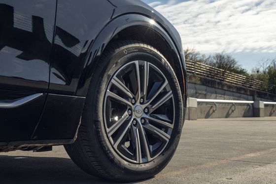 2024 Cadillac Lyriq 308 miglia di autonomia in una cabina molto più elegante NEW ENERGY LUXURY Sedan