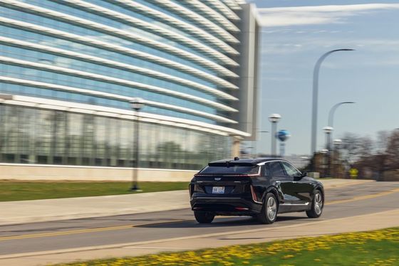 2024 Cadillac Lyriq 308 miglia di autonomia in una cabina molto più elegante NEW ENERGY LUXURY Sedan