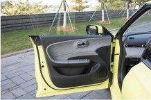 Nuove Pure EV Car Dongfeng Nammi 01 Hatchback EV E impressionante autonomia E batteria a stato solido