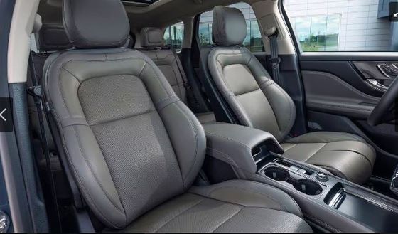 024 Lincoln Corsair Plug-In Hybrid Green Ev SUV 5 Passeggeri Lincoln Corsair ti avvolge in funzionalità intelligenti