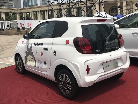 Veicoli elettrici puri Roewe Clever Auto completamente elettrica Mini auto elettrica 4 posti con 311 km di autonomia disponibile