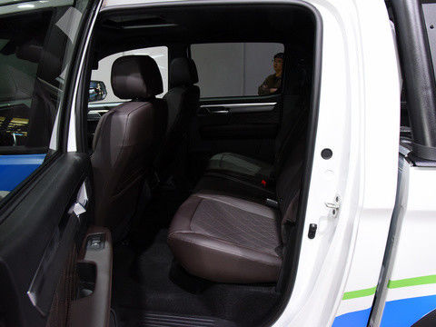 JAC T9 HUNTER EV Pickup completamente elettrico con un doppio motore elettrico e oltre 310 miglia (500 Km) di autonomia