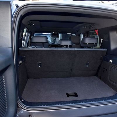 Nuovo PHEV elettrico a quattro ruote motrici Byd Formula Leopard 5 con potenza massima di 505 kW e coppia massima di 760 N · m.